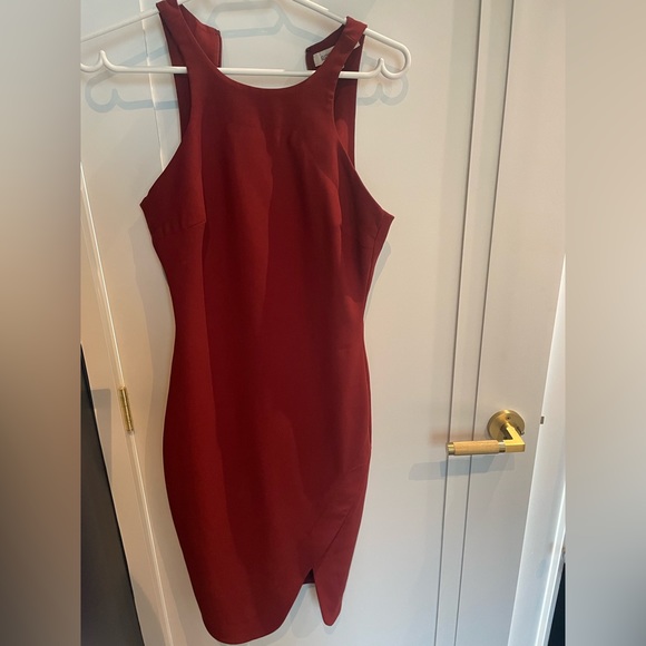 Elizabeth and James Bardot dress- size 0 in crimson - Picture 12 of 12